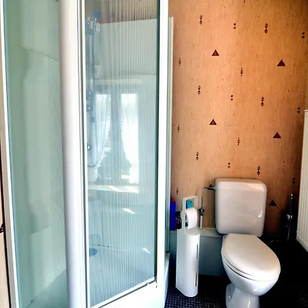 بيت للعطل Comfortable Villa, *