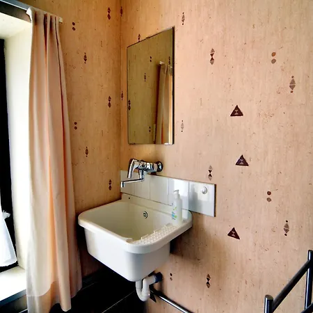 بيت للعطل Comfortable Villa, Paliseul