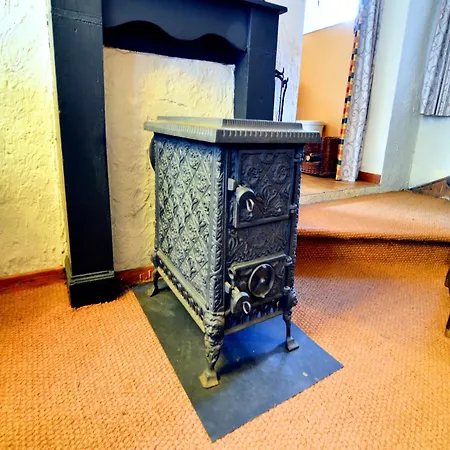 بيت للعطل Comfortable Villa, *